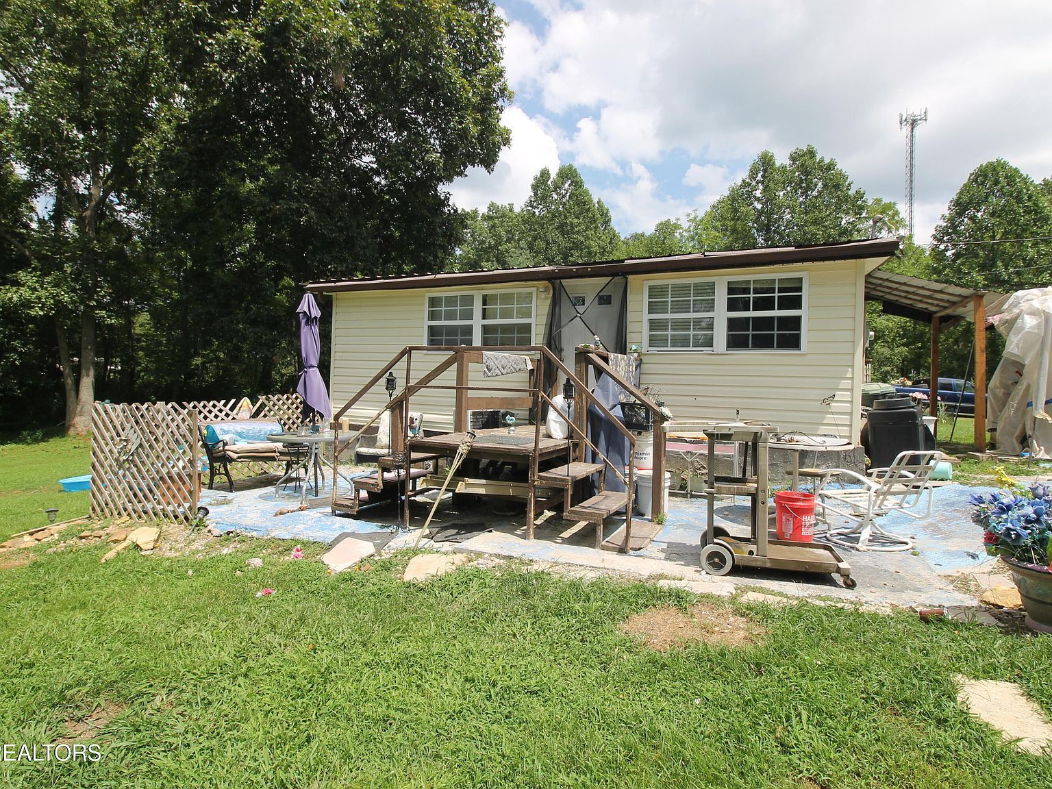 156 Lewis Landrum Rd Lancing, TN 37770 - Thumbnail 4