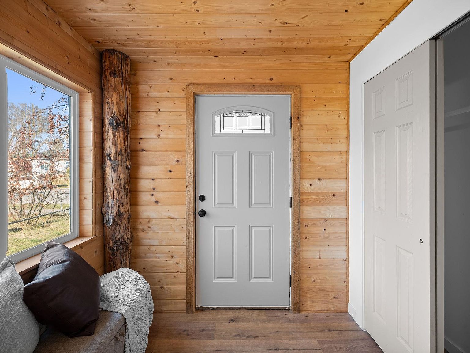 1624 E Bridgeport Ave Spokane, WA 99207 - Thumbnail 4