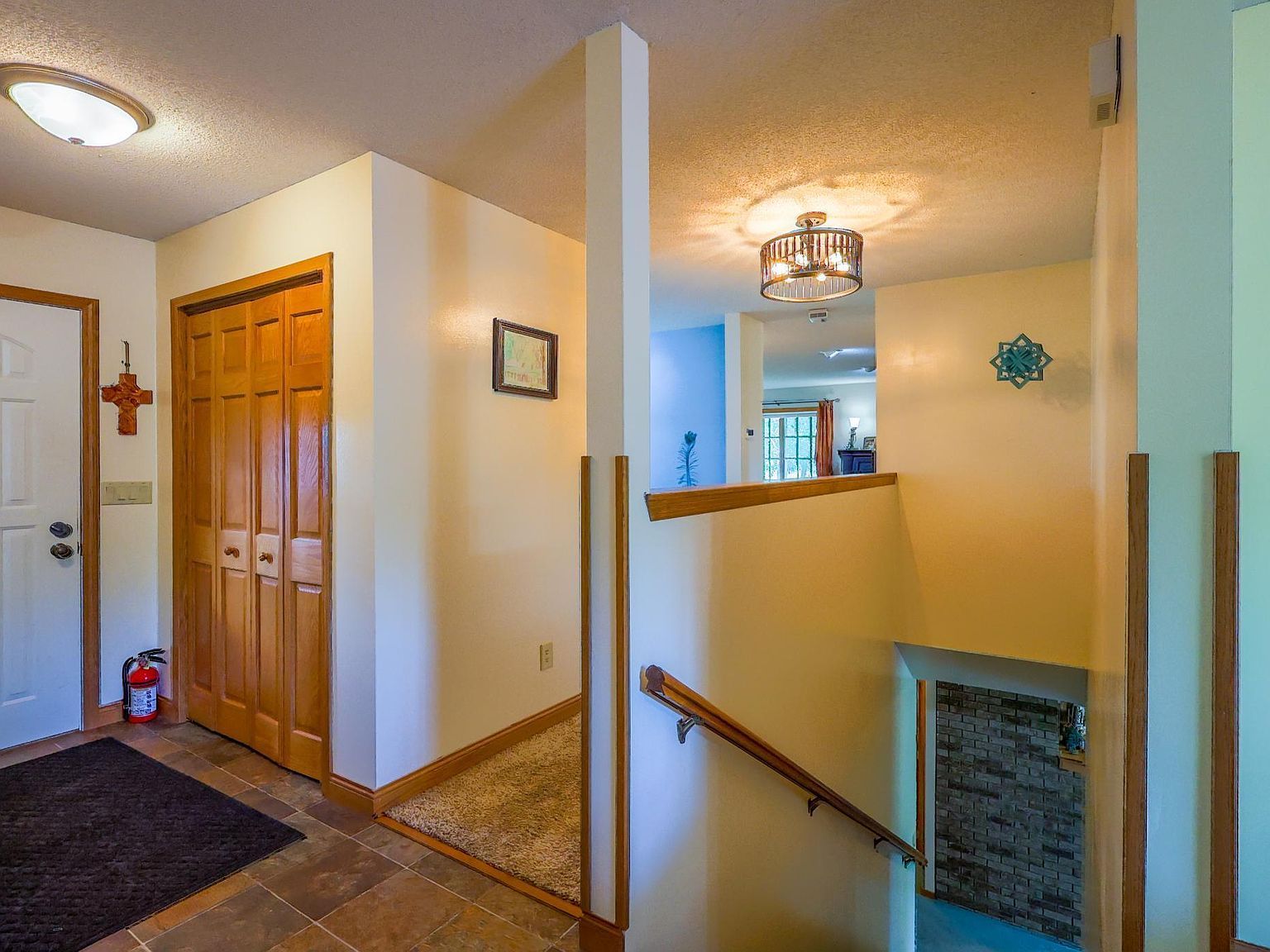 2019 Whiting Rd NW Bemidji, MN 56601 - Thumbnail 4