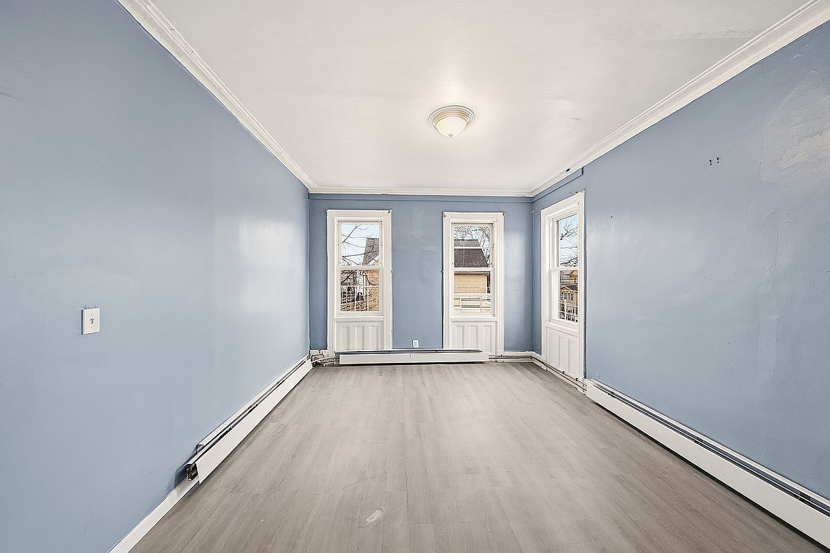 9406 Avenue K Brooklyn, NY 11236 - Thumbnail 4