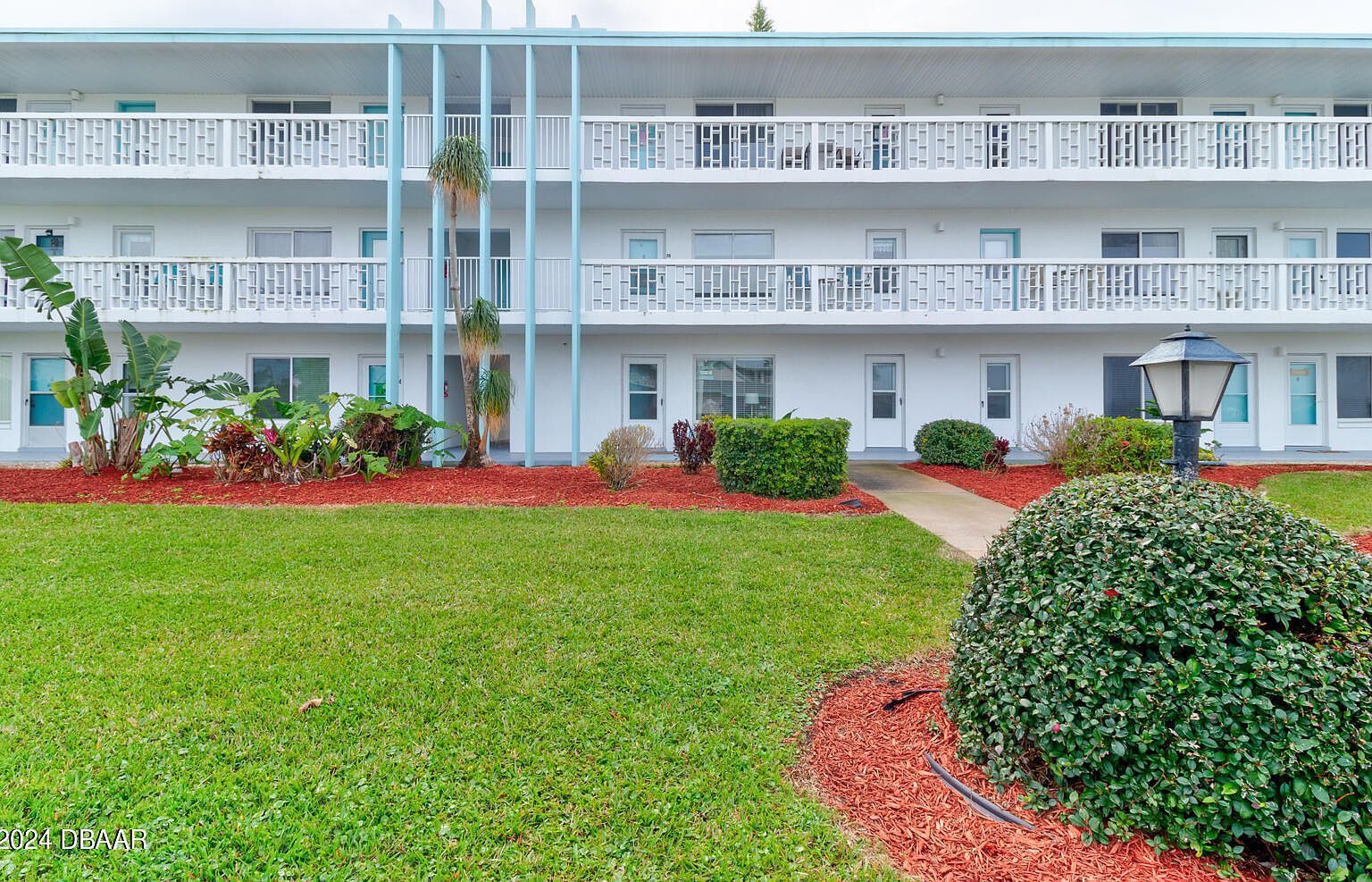 3009 N Halifax Ave #5 Daytona Beach, FL 32118 - Thumbnail 4