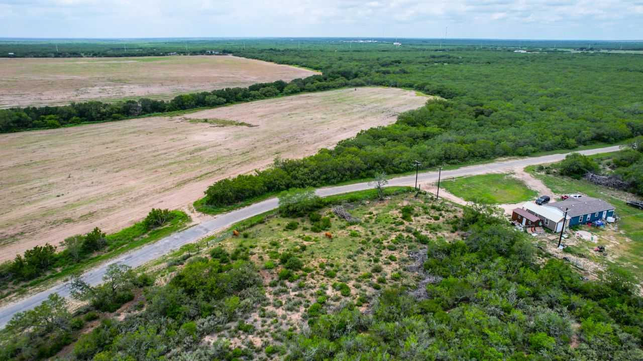 County Road 403, Falfurrias, TX, 78355 - Thumbnail 4