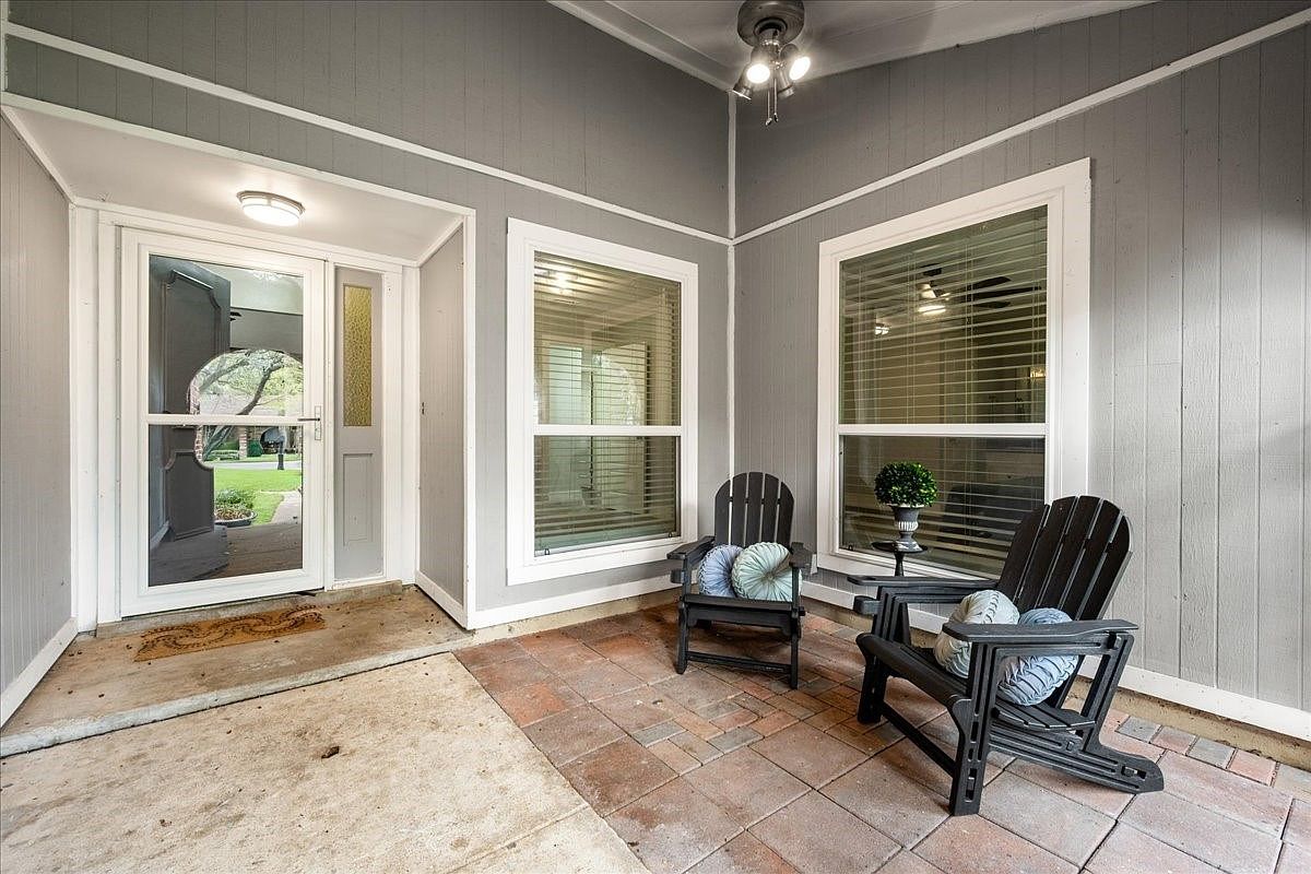 1405 Timberline Dr Benbrook, TX 76126 - Thumbnail 4