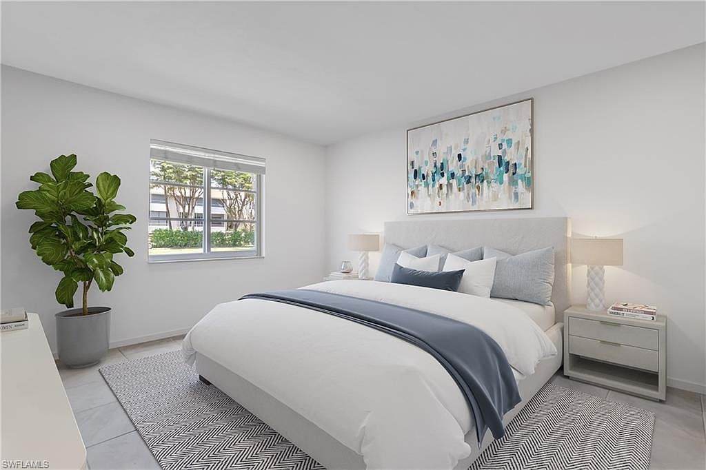 900 8th Ave S APT 102 Naples, FL 34102 - Thumbnail 4