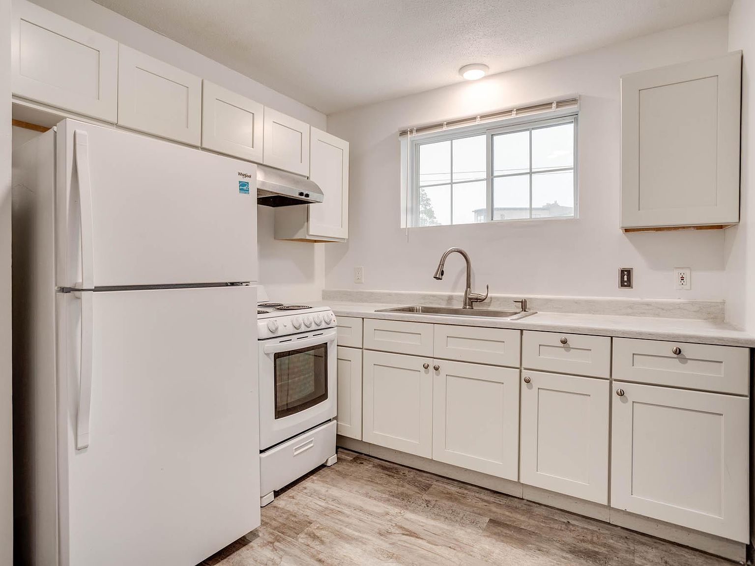 601 Jackson St NE Minneapolis, MN 55413 - Thumbnail 4