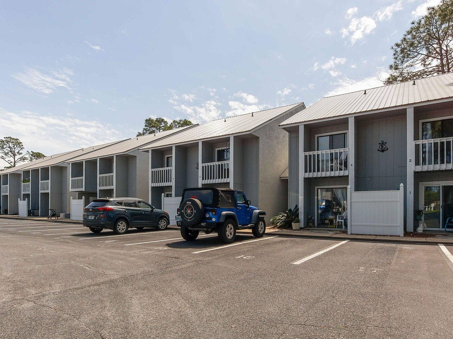 6909 N Lagoon Dr UNIT E3 Panama City, FL 32408 - Thumbnail 4