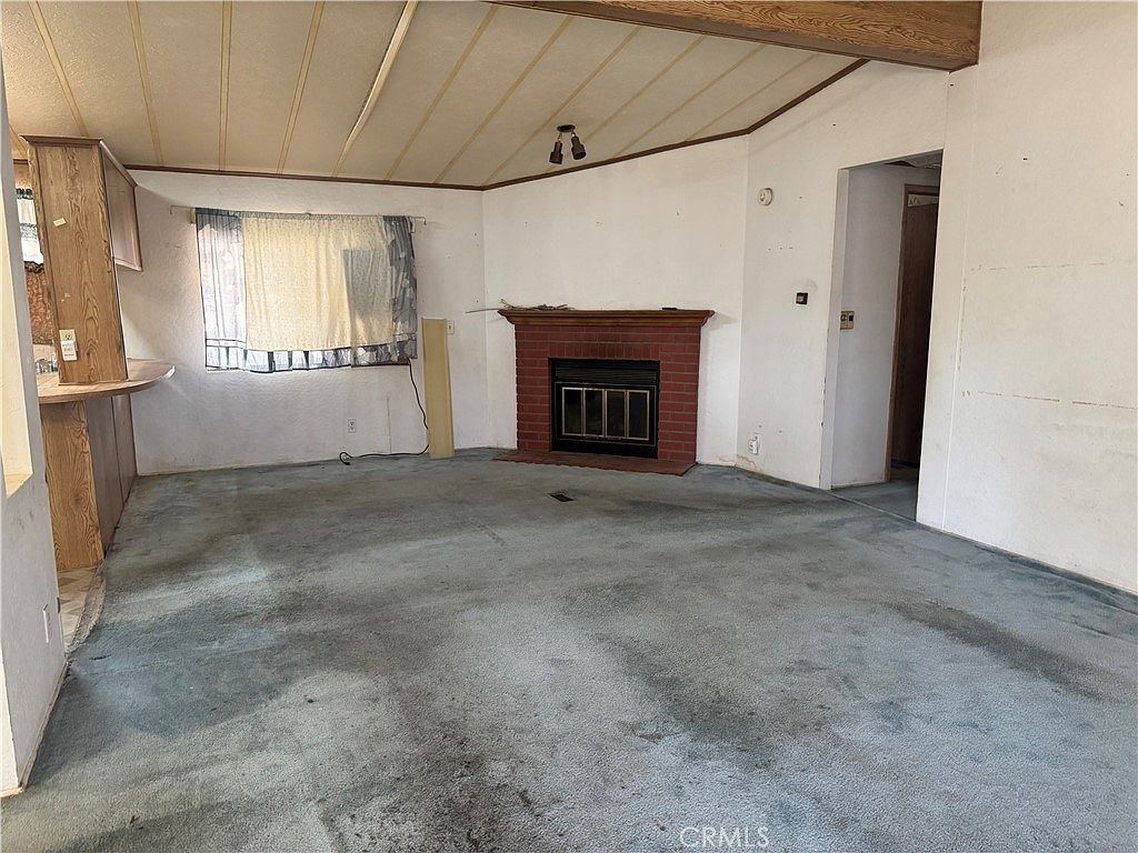 11420 Lee Ave Space 36 Adelanto, CA 92301 - Thumbnail 4