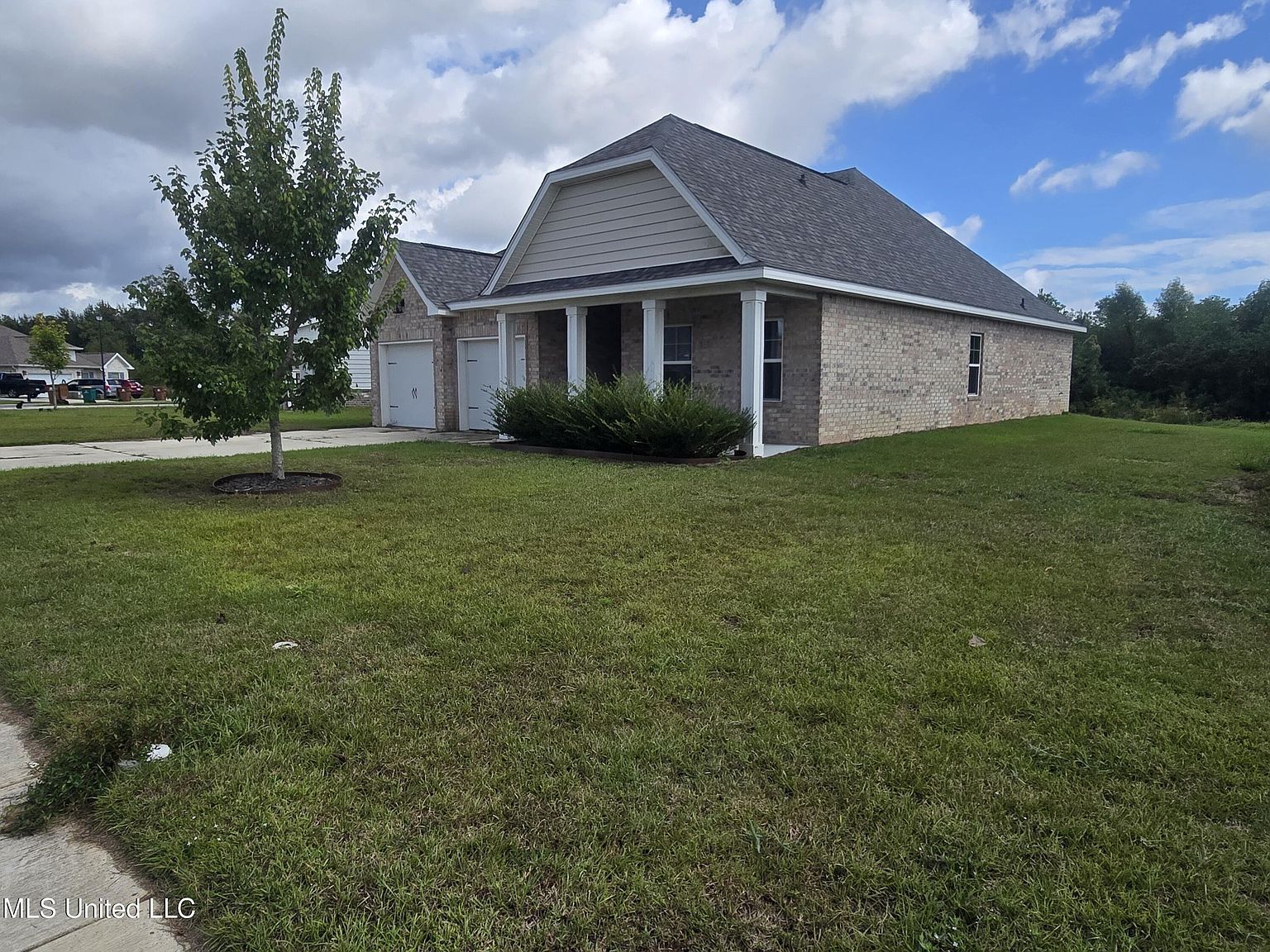 10510 W Landon Green Cir Gulfport, MS 39503 - Thumbnail 4