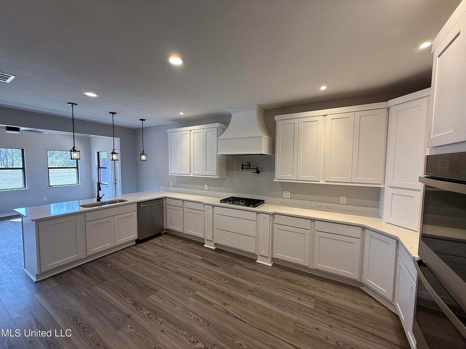 18265 Landon Rd Gulfport, MS 39503 - Thumbnail 4