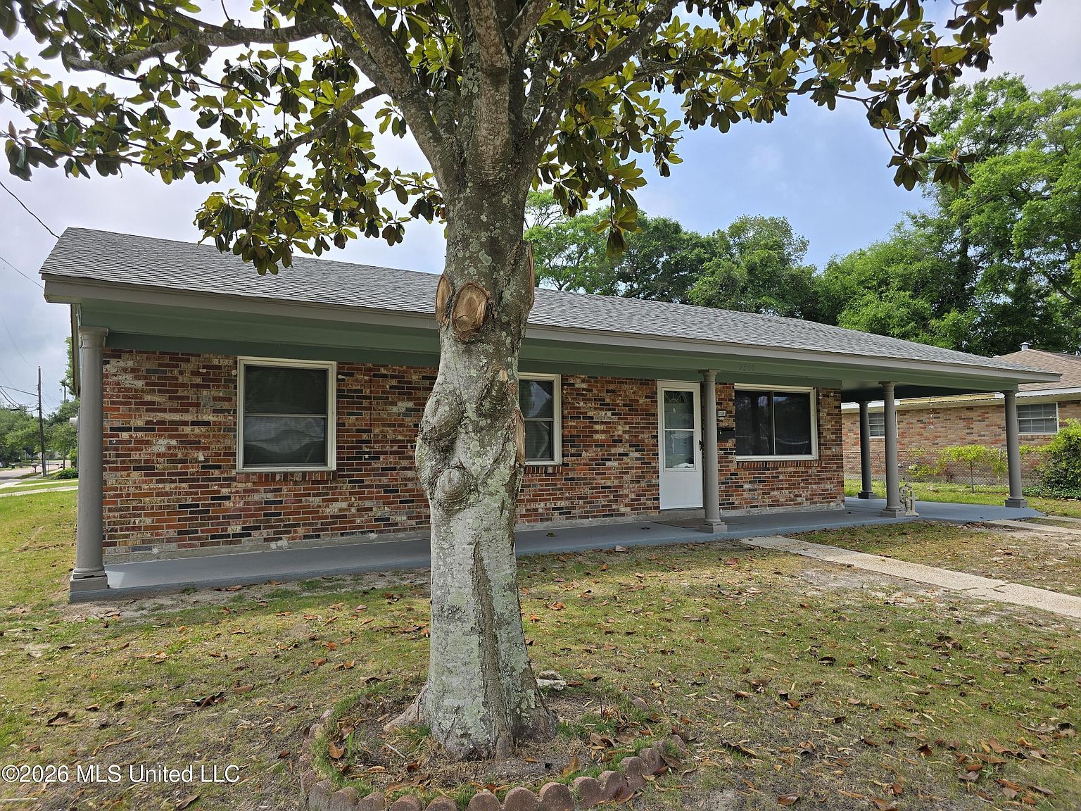 2330 Middlecoff Dr Gulfport, MS 39507 - Thumbnail 4
