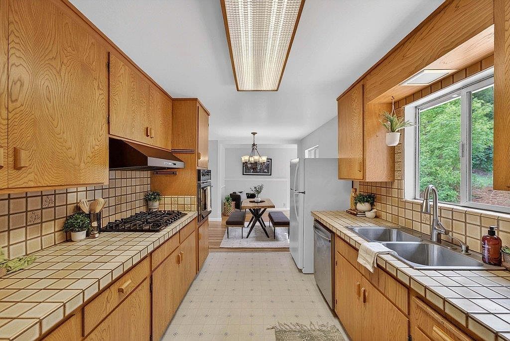 590 Sherman Dr Scotts Valley, CA 95066 - Thumbnail 4