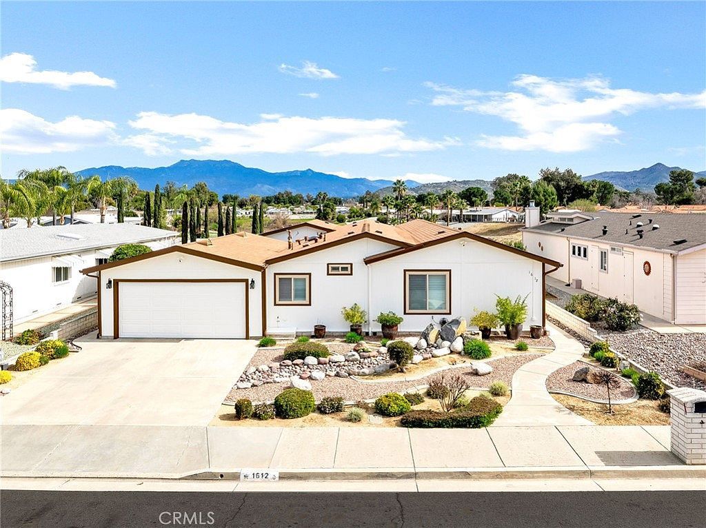 1612 Brentwood Way Hemet, CA 92545 - Thumbnail 4