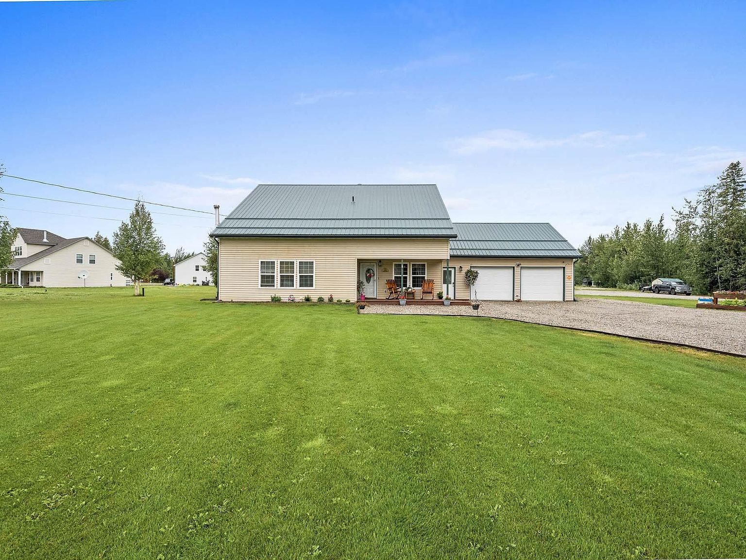 2185 Armorica Dr North Pole, AK 99705 - Thumbnail 4