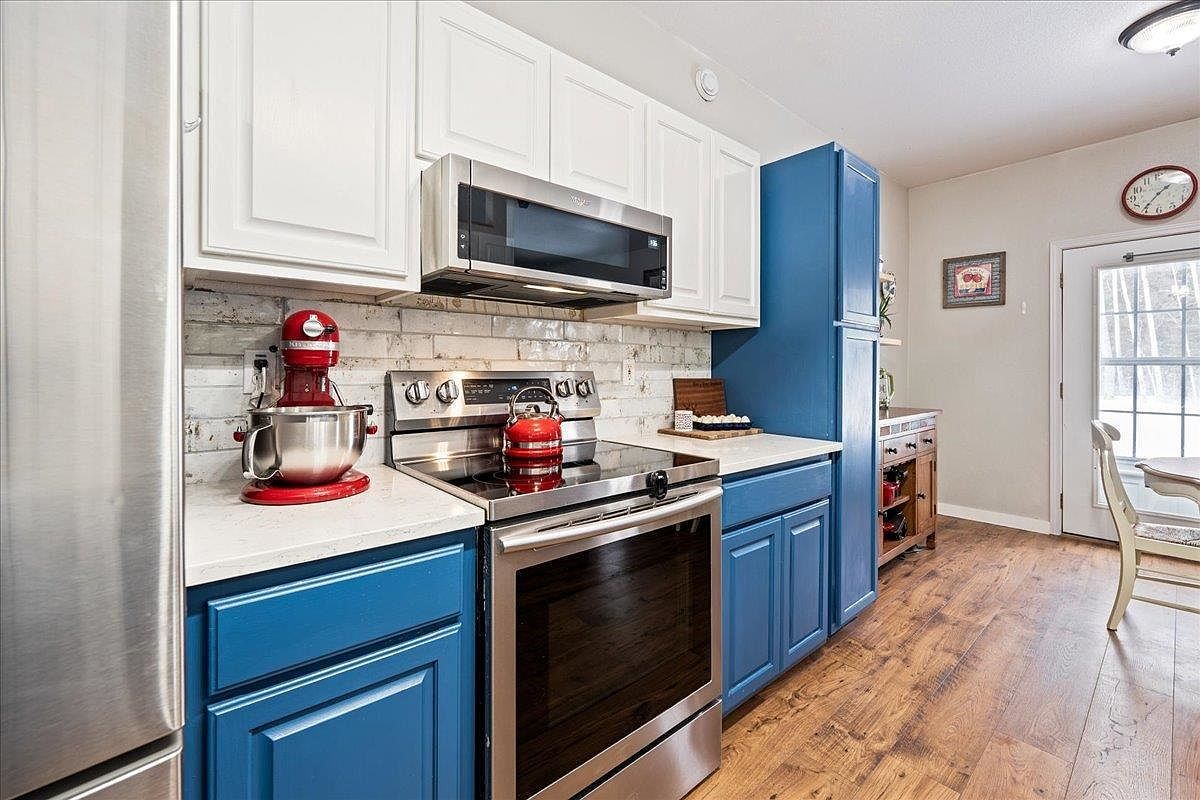 2437 Mission Rd North Pole, AK 99705 - Thumbnail 4