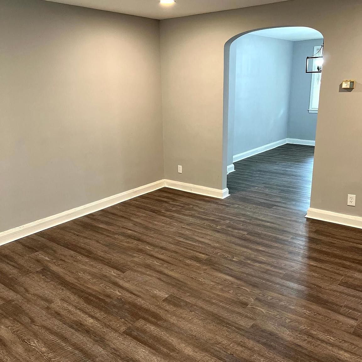 1024 Wicklow Rd Baltimore, MD 21229 - Thumbnail 4