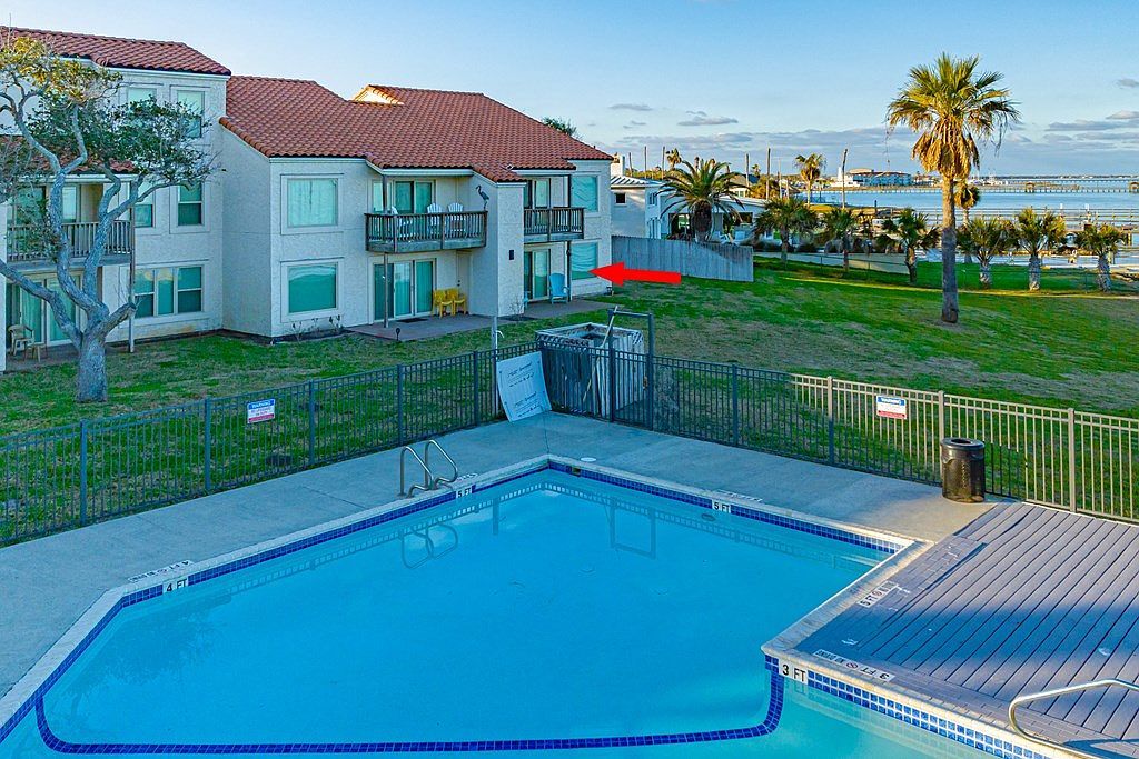 620 S Fulton Beach Rd APT 905 Rockport, TX 78382 - Thumbnail 4