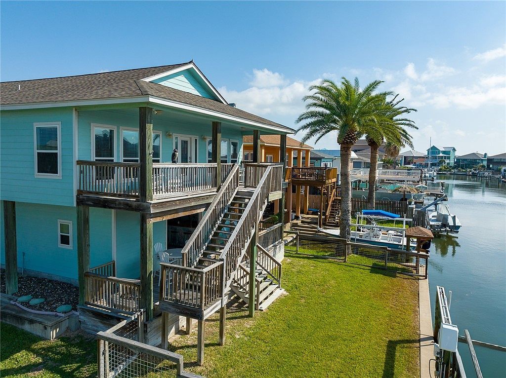 181 Port Saint Claire City By The Sea, TX 78336 - Thumbnail 4