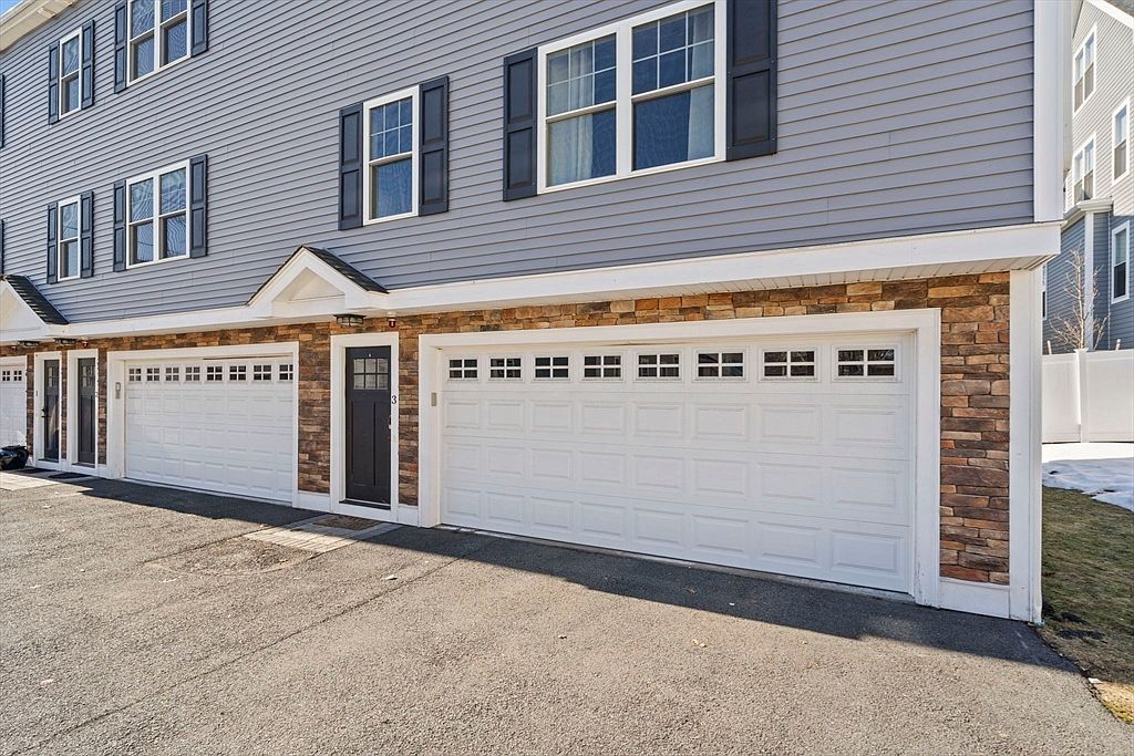 51 Branch St Unit 3 Quincy, MA 02169 - Thumbnail 4