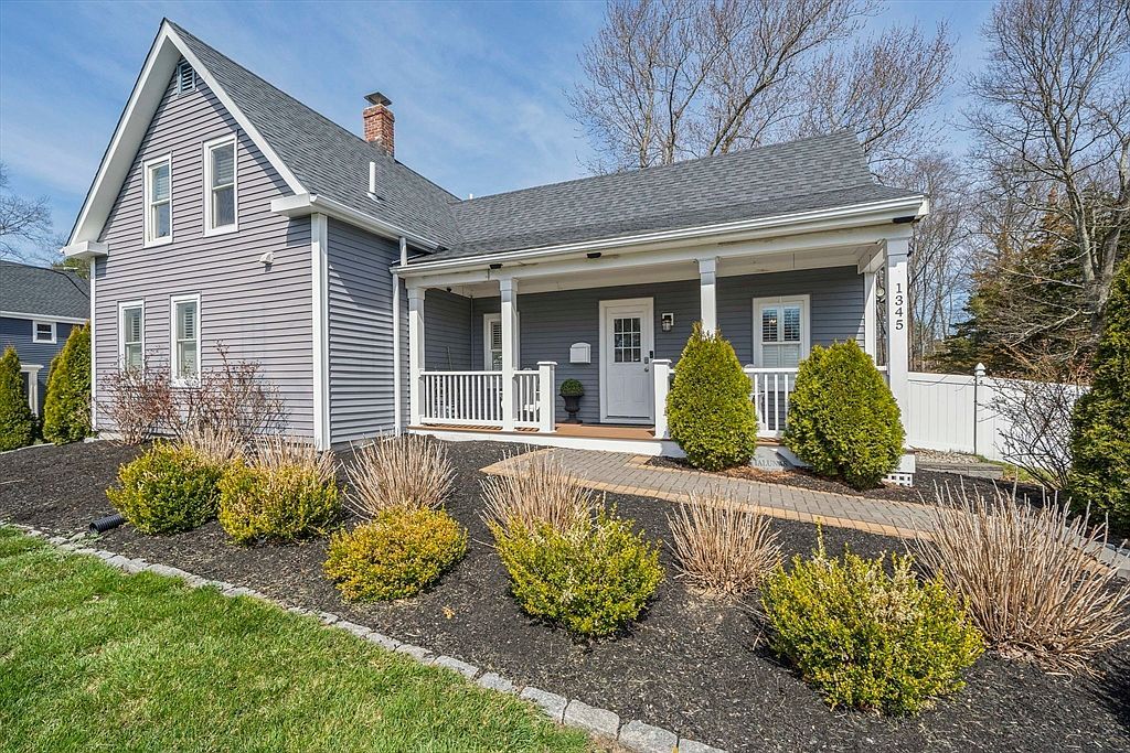 1345 Central St Stoughton, MA 02072 - Thumbnail 4