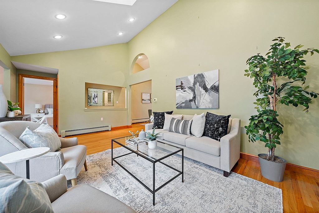 20 Francis Rd Sharon, MA 02067 - Thumbnail 4