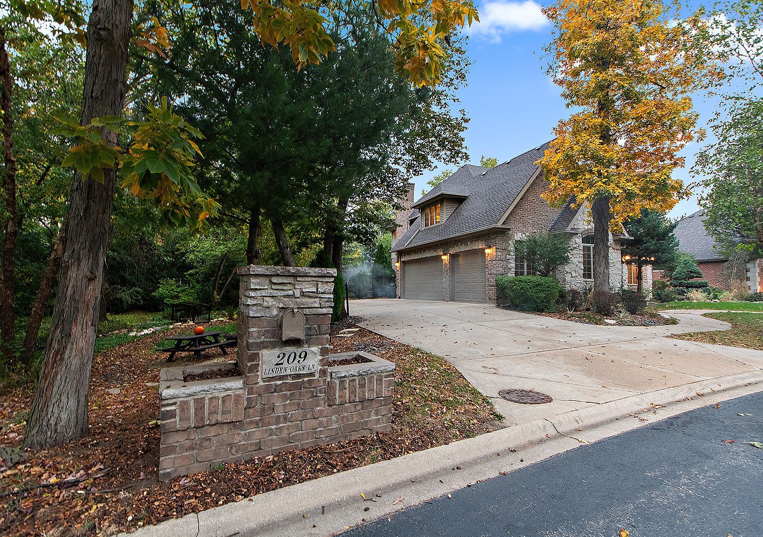 209 Linden Oaks Ln New Lenox, IL 60451 - Thumbnail 4