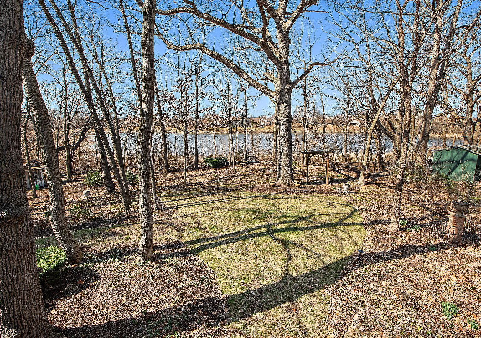 1396 Notre Dame Dr Lemont, IL 60439 - Thumbnail 4