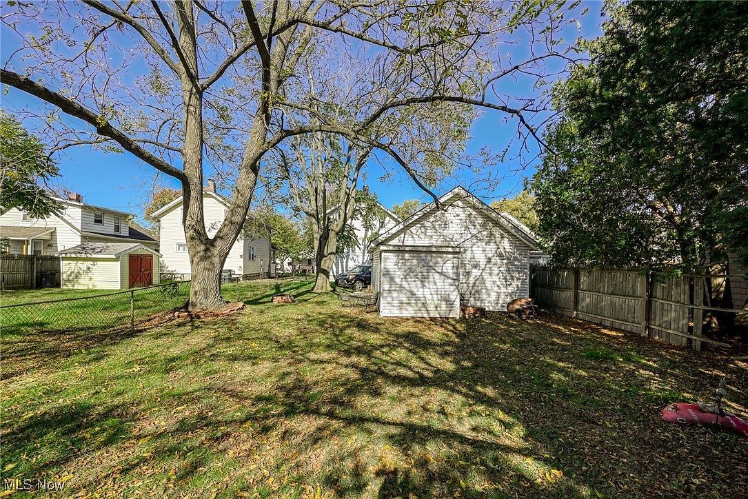 1174 Kohler Ave Akron, OH 44314 - Thumbnail 4