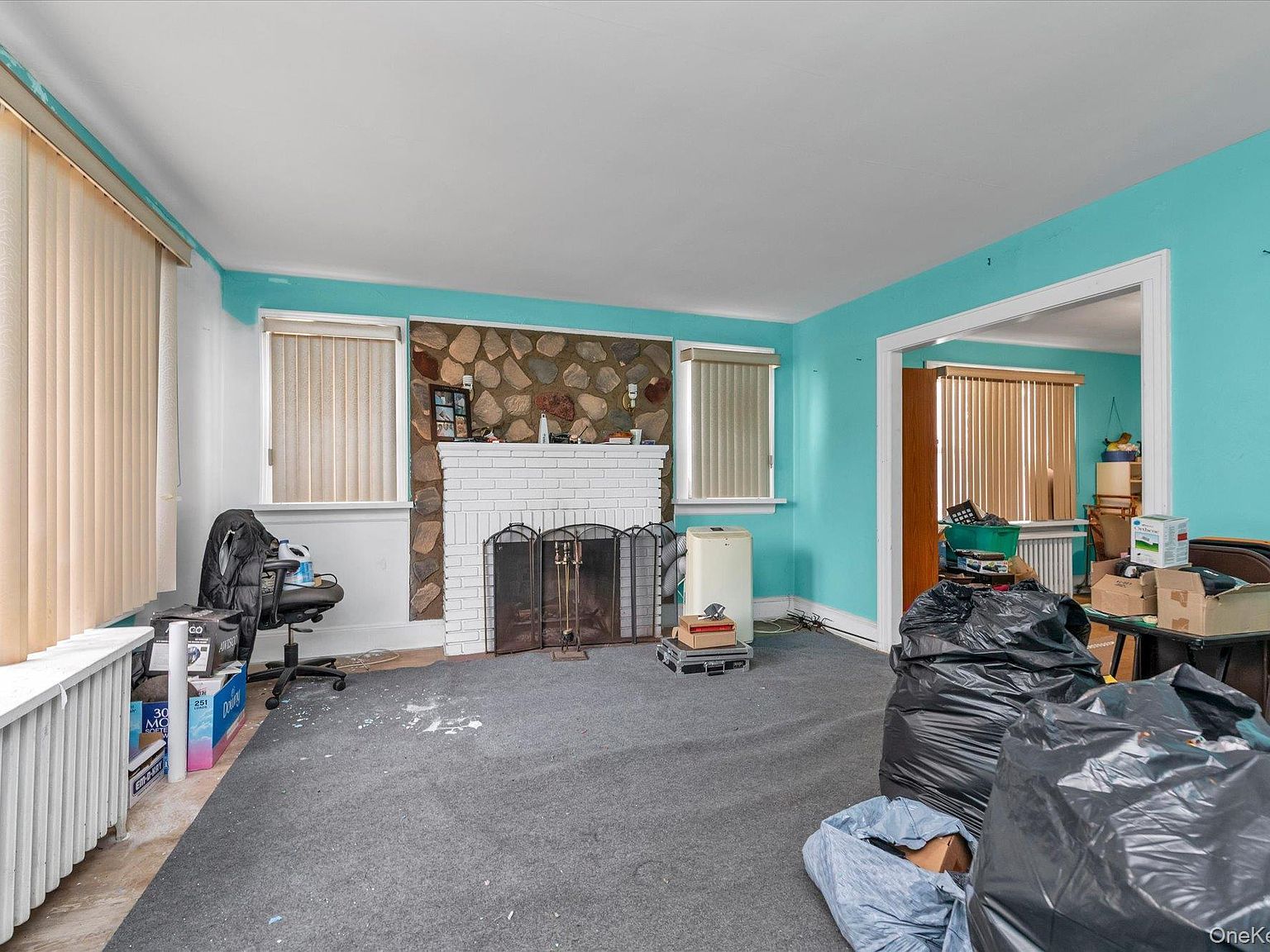 65 Belmont Pkwy Hempstead, NY 11550 - Thumbnail 4