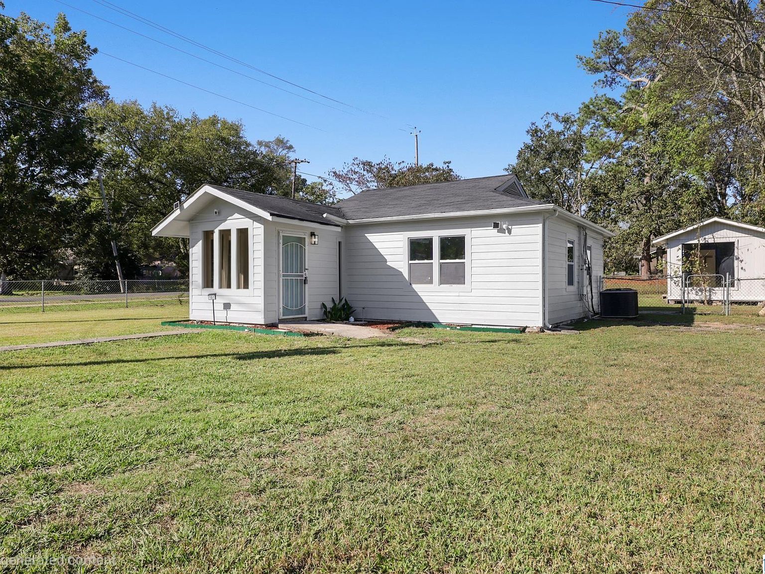 101 Livingston Ct Bessemer, AL 35020 - Thumbnail 4