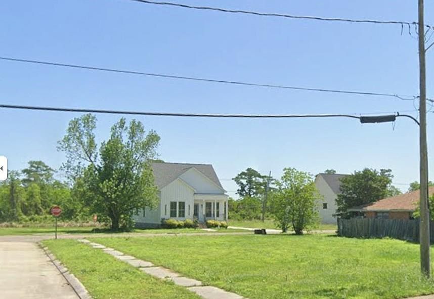 632 Cougar Dr Arabi, LA 70032  | Land/Lot