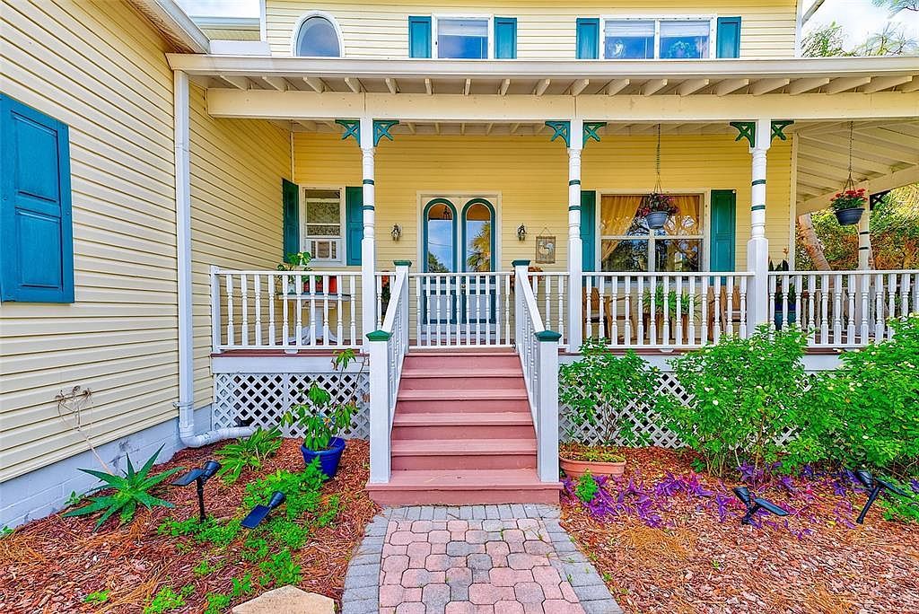 757 Bayshore Dr Tarpon Springs, FL 34689 - Thumbnail 4