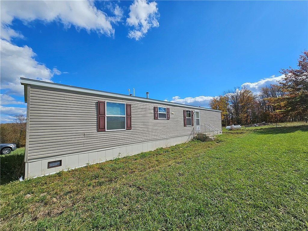 1748 Leonard Rd Troupsburg, NY 14885 - Thumbnail 4