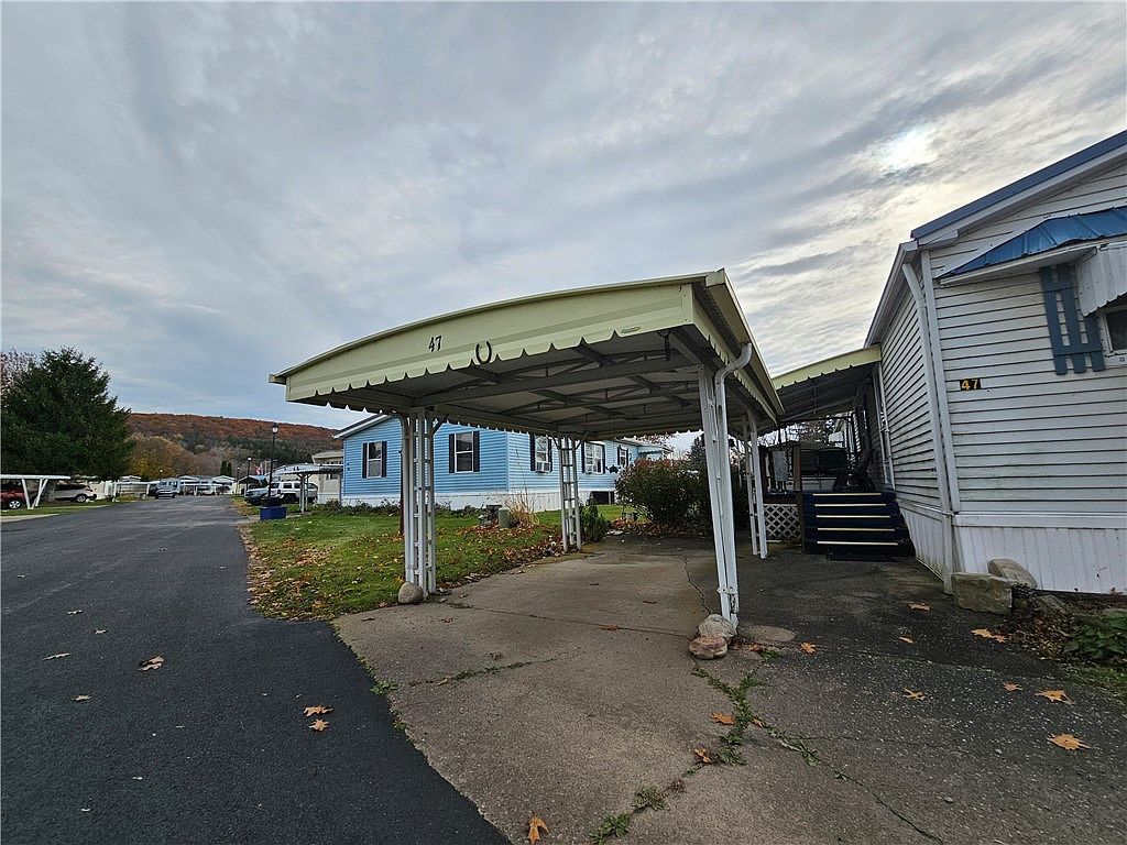 47 Cedar St Hornell, NY 14843 - Thumbnail 4