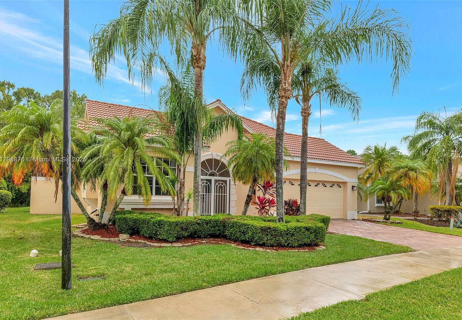 737 SW Great Exuma Cv Port Saint Lucie, FL 34986 - Thumbnail 4