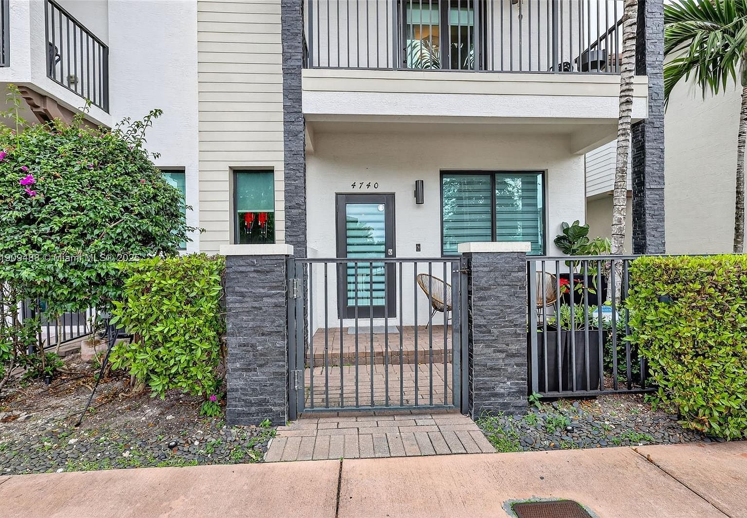 4740 NW 84th Ave Doral, FL 33166 - Thumbnail 4