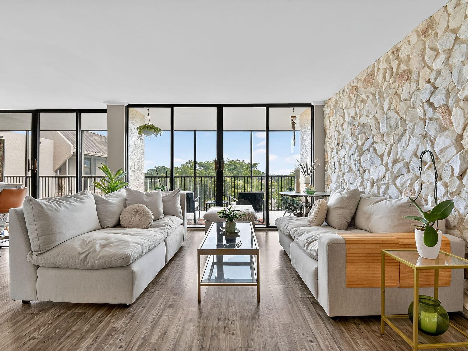 2816 N 46th Ave APT J682 Hollywood, FL 33021 - Thumbnail 4