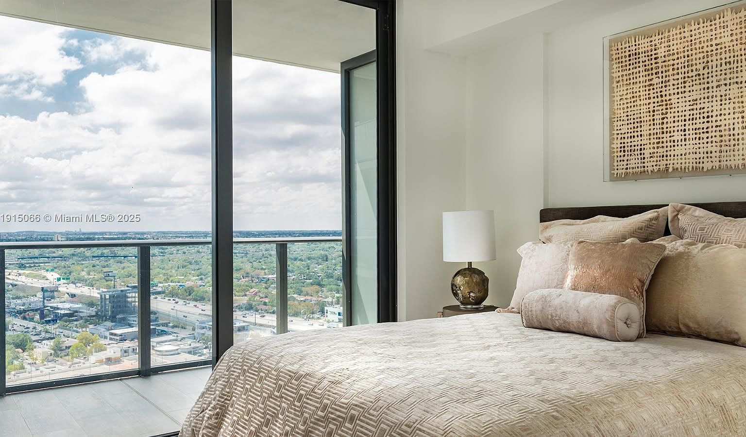 121 NE 34th St UNIT 2811 Miami, FL 33137 - Thumbnail 4