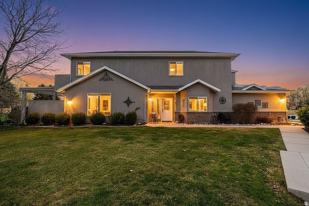 113 N Hillsborough Dr Pleasant View, UT 84414 - Thumbnail 4