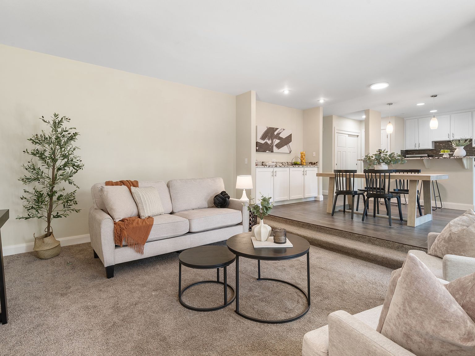 8179 Nordic Cir Sandy, UT 84093 - Thumbnail 4