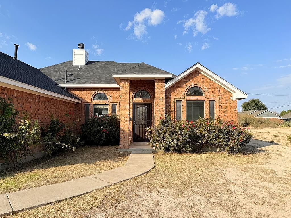 207 N Everts St Fort Stockton, TX 79735 - Thumbnail 4