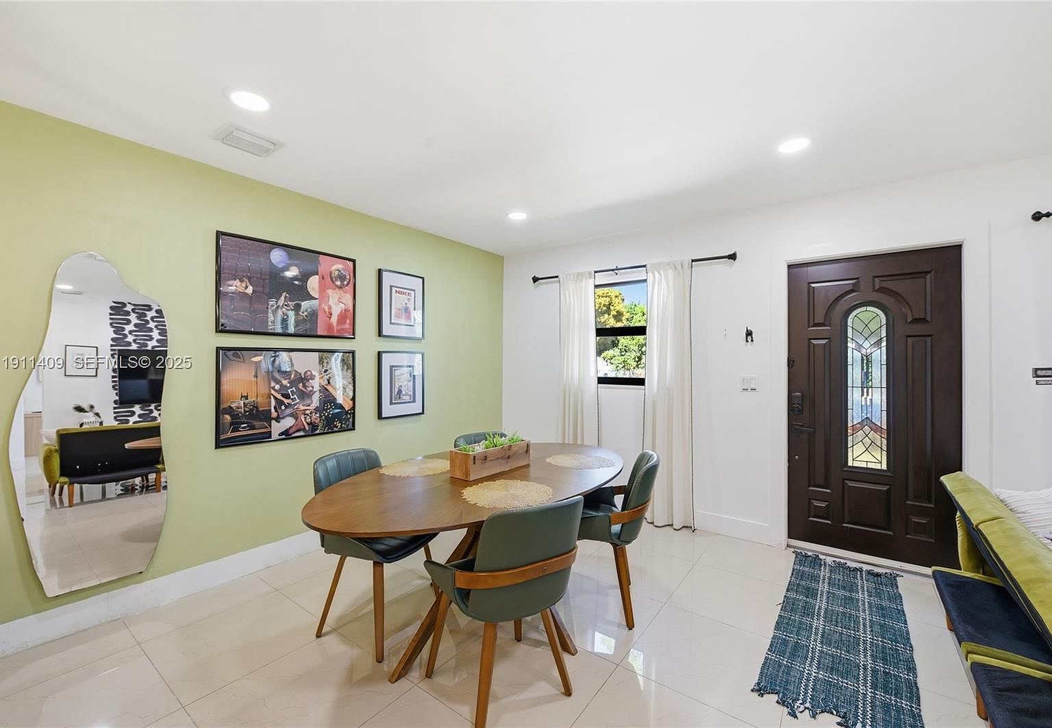 1464 NE 28th St Pompano Beach, FL 33064 - Thumbnail 4