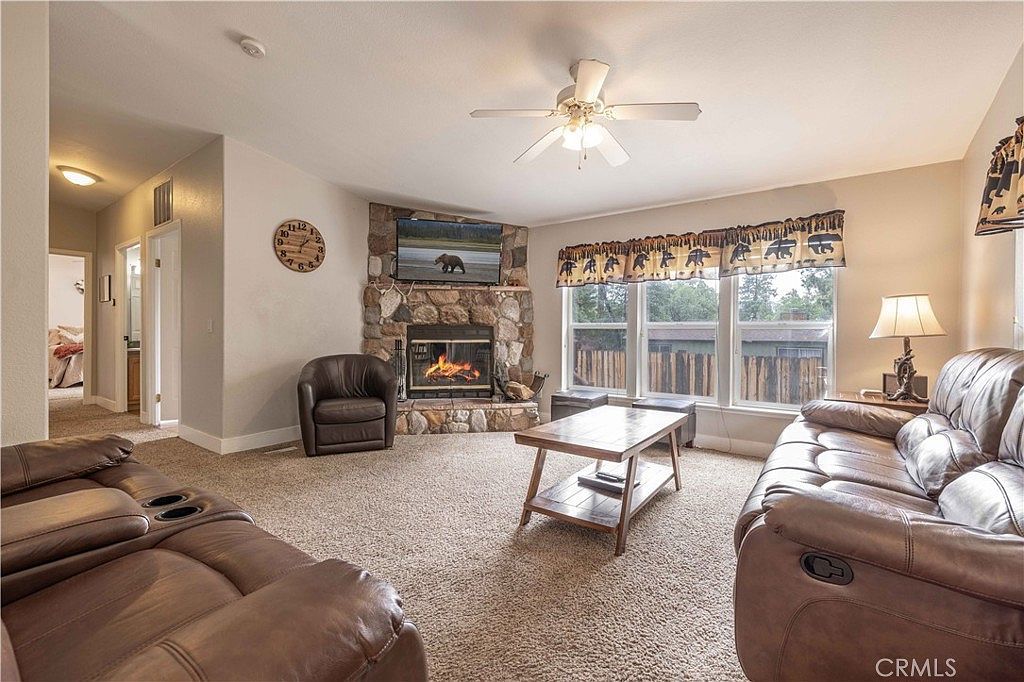 410 Los Angeles Ave Sugarloaf, CA 92386 - Thumbnail 4