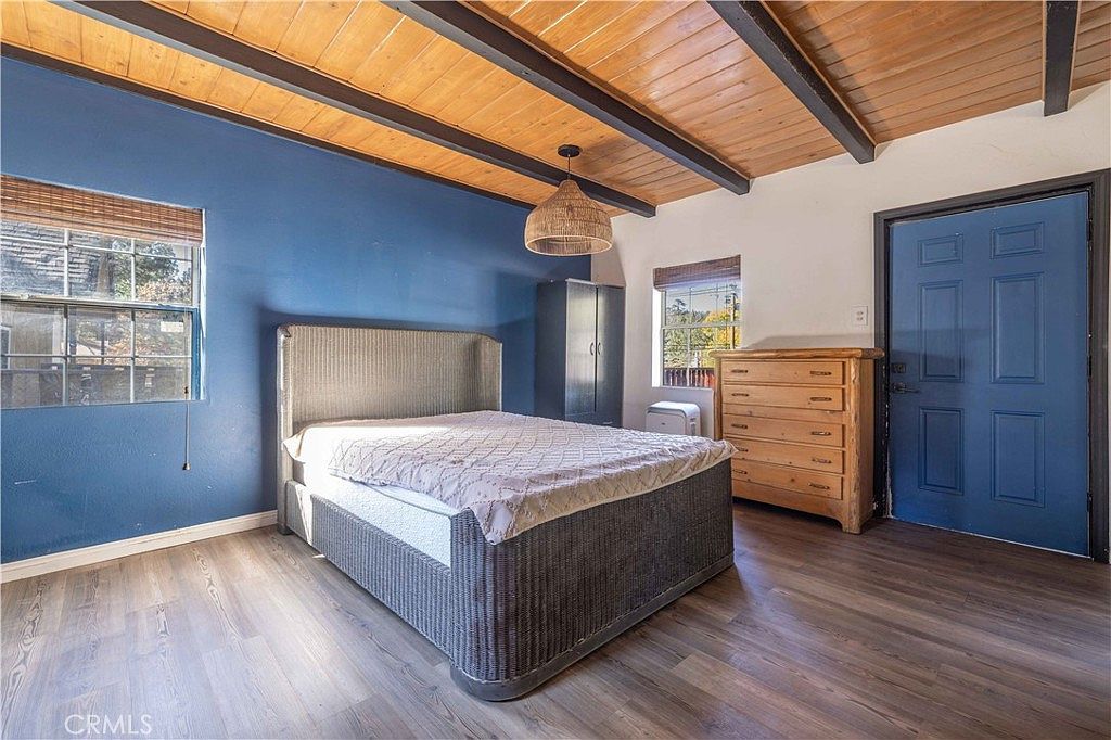 39217 Big Bear Blvd Big Bear Lake, CA 92315 - Thumbnail 4