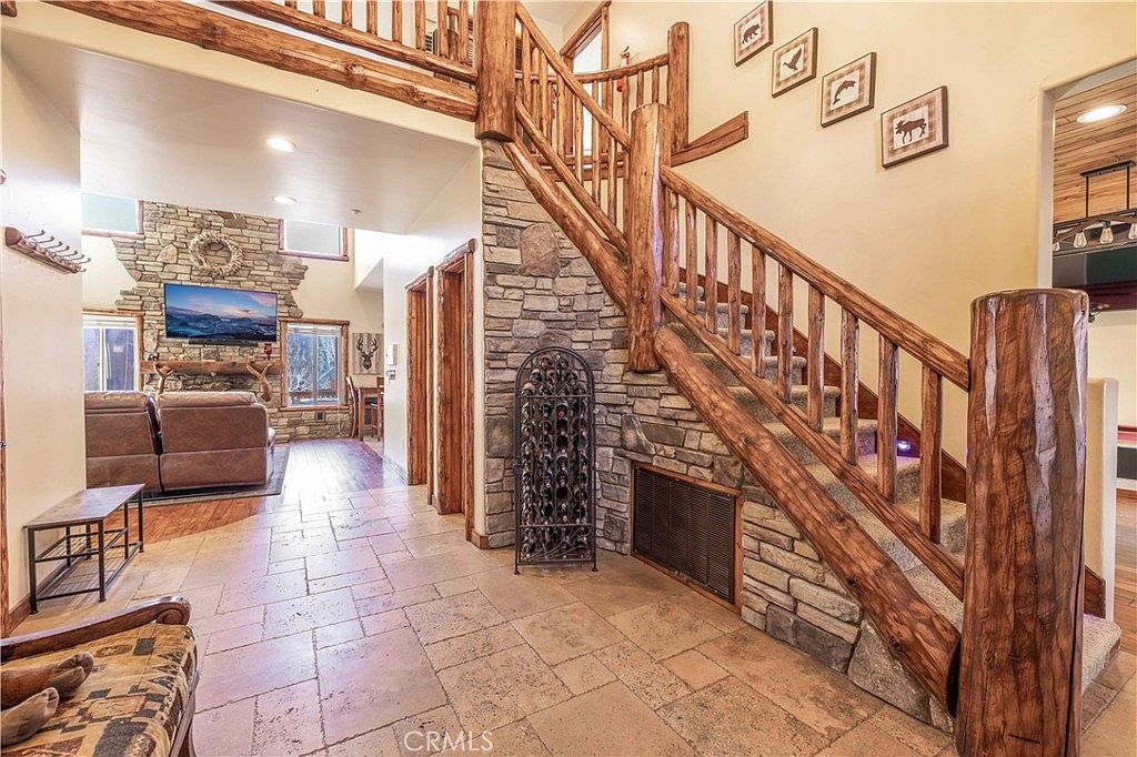 42550 Bear Loop Big Bear City, CA 92314 - Thumbnail 4