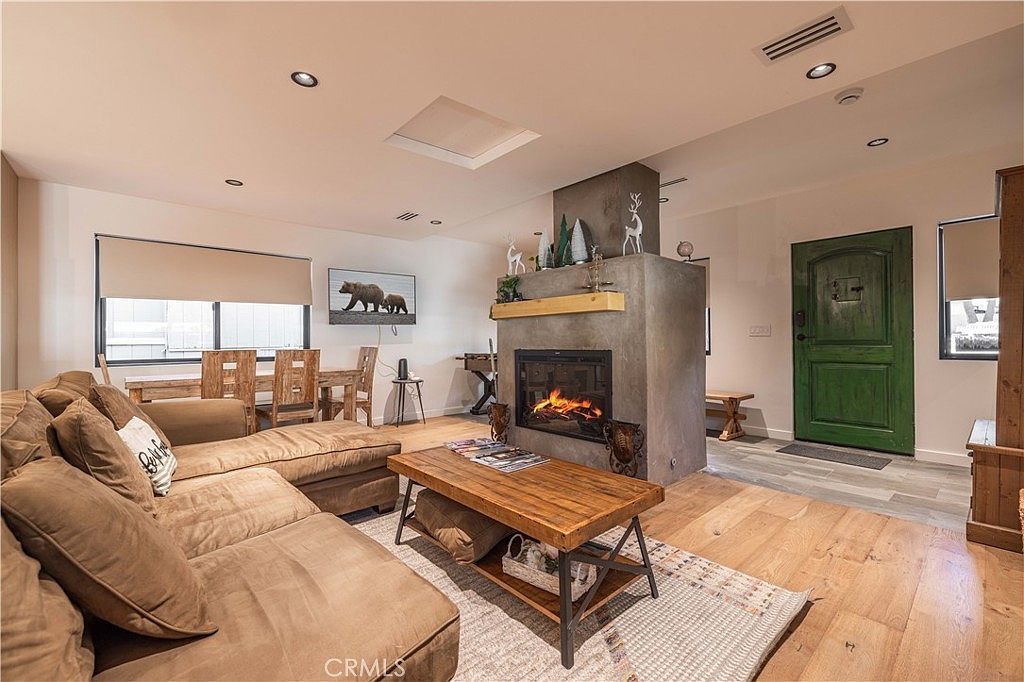 259 Victoria Ln Sugarloaf, CA 92386 - Thumbnail 4