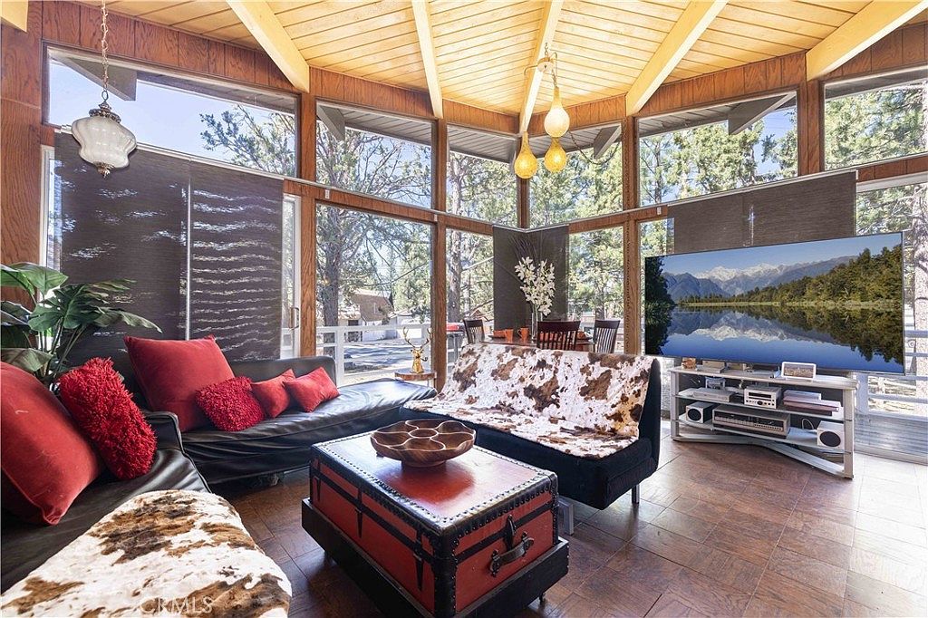 236 Zaca Rd Big Bear City, CA 92314 - Thumbnail 4