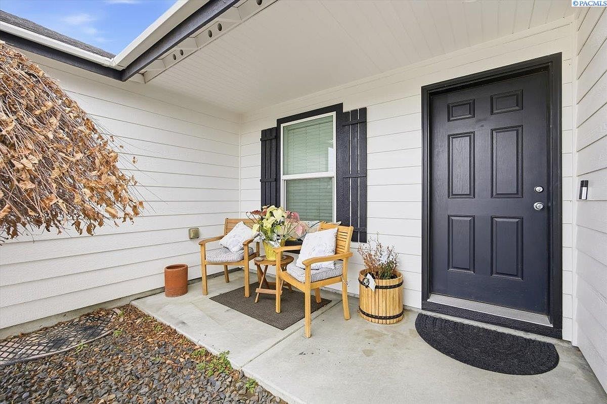 5002 Blue Sage Ln Pasco, WA 99301 - Thumbnail 4