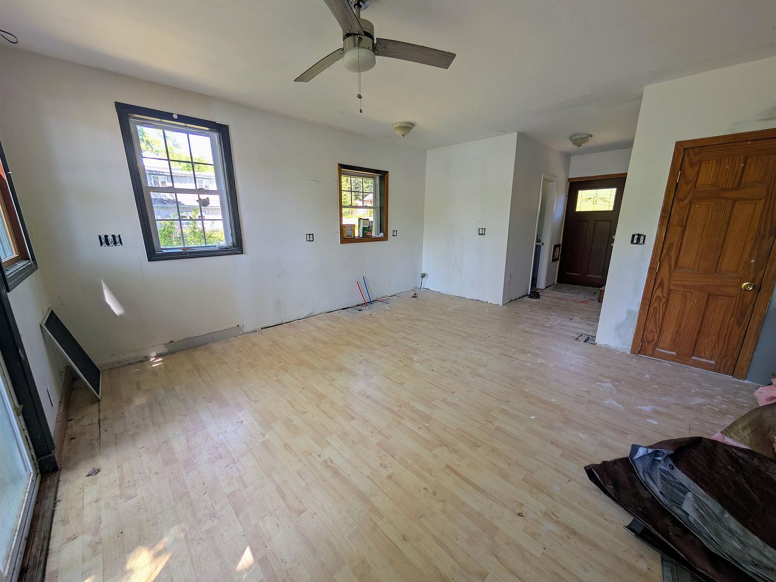 23 Penn Ave Deerfield, NH 03037 - Thumbnail 4