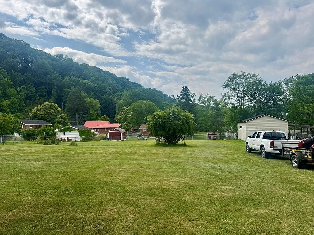 3rd St Beckley, WV 25801 - Thumbnail 4