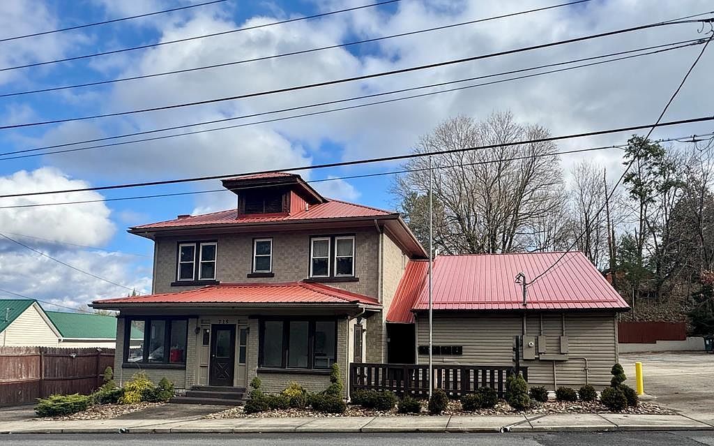 715 N Kanawha St Beckley, WV 25801 - Thumbnail 4
